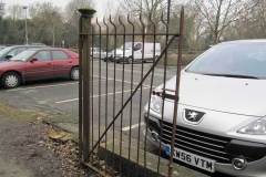 Biggleston-odd-posts2