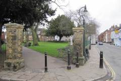 Biggleston-odd-posts3