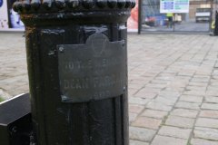 Farrar-lamp-post4